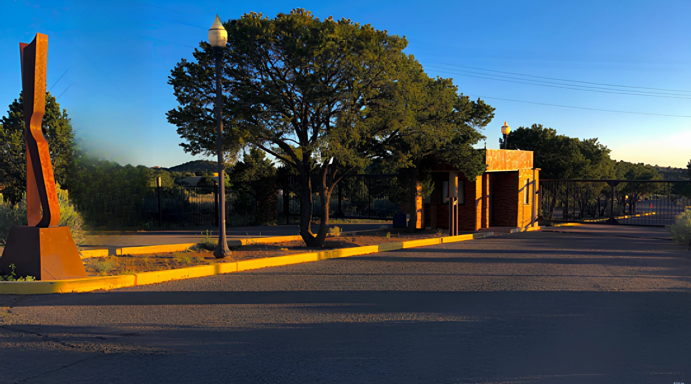 Entrance gate at Multedo Campus