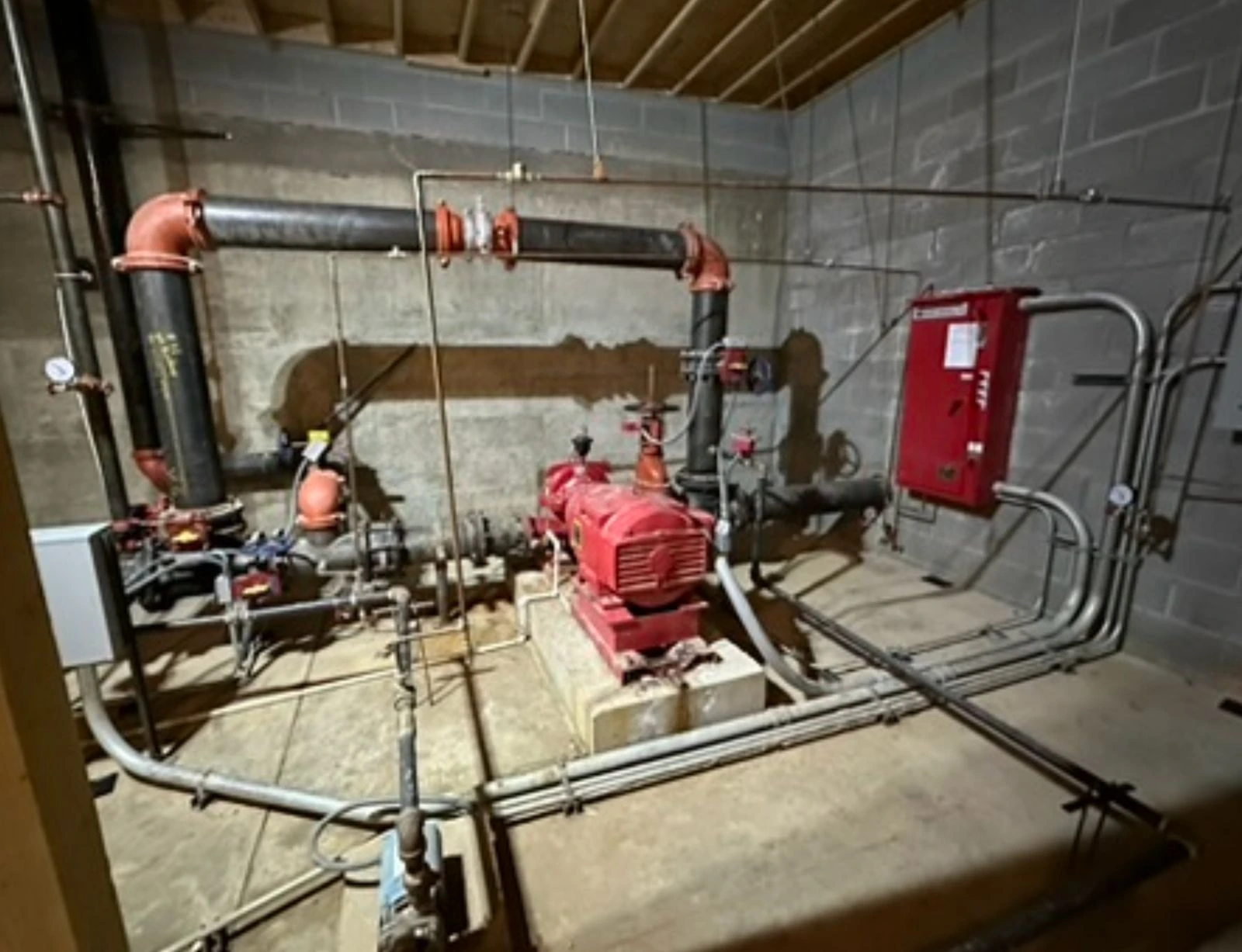Water Reservoir fire safety pump room equipment