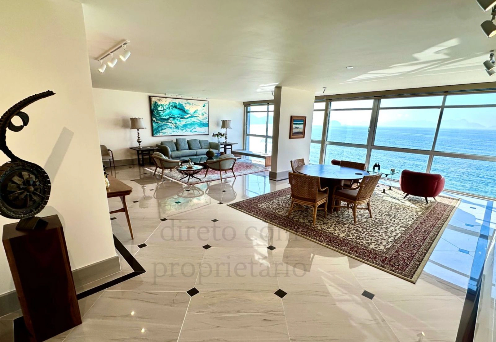 Apartment A Avenida Atlantica living room and ocean view