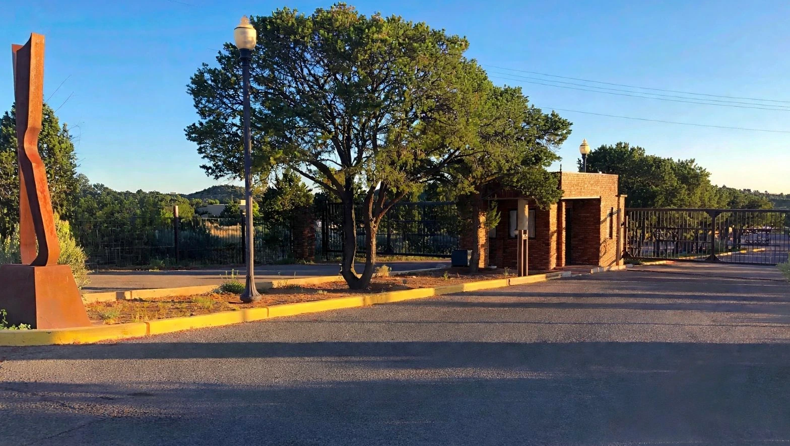 Entrance gate at Multedo Campus